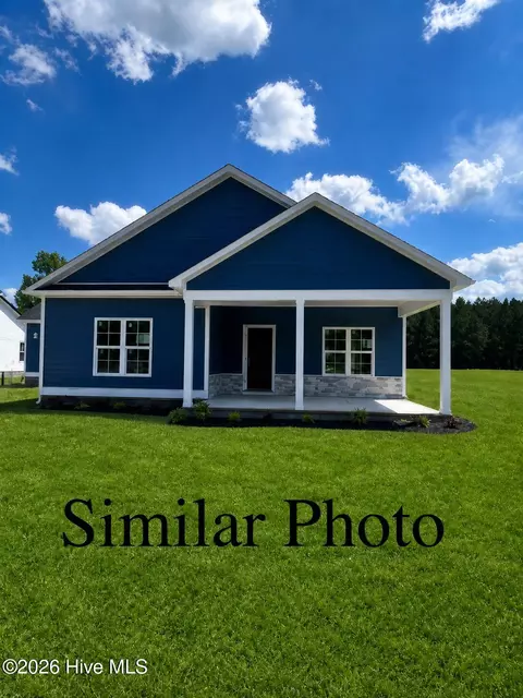 2889 Catherine Lake Rd, Richlands, NC 28574