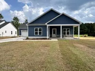 2889 Catherine Lake Rd, Richlands, NC 28574