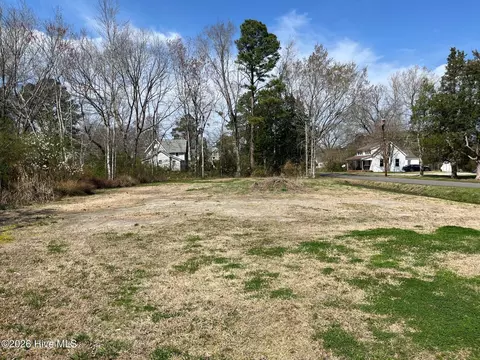 300 Spencers Ave, South Mills, NC 27976