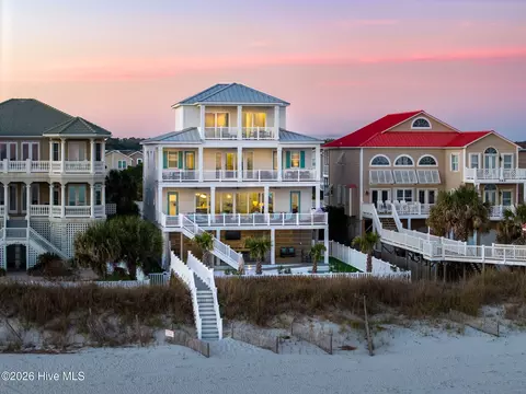 387 W First St, Ocean Isle Beach, NC 28469