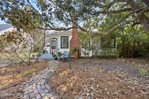 2204 Brandon Rd, Wilmington, NC 28405