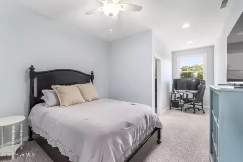 Bedroom - 101 Daybreak Ct, Grandy, NC 27939 photo 4 of 4
