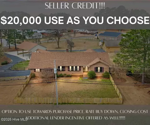 303 N Lincoln St, Benson, NC 27504