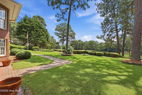 Exterior - 175 Brookhaven Rd, Pinehurst, NC 28374 photo 5 of 9