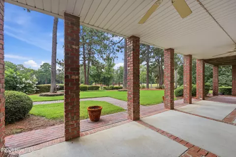 Exterior - 175 Brookhaven Rd, Pinehurst, NC 28374 photo 6 of 9