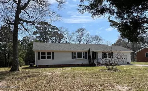 410 Loma Linda Dr, Cape Carteret, NC 28584