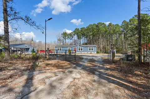 460 Oakey Point Rd, Hampstead, NC 28443 photo 3
