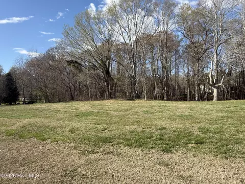 32 Pasquotank Blvd, Hertford, NC 27944