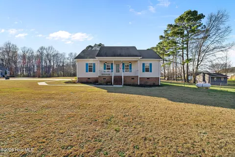 103 Mill Bluff Dr, Pikeville, NC 27863