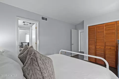 Bedroom - 5 Pine Tree Rd # 110, Pinehurst, NC 28374 photo 2 of 2
