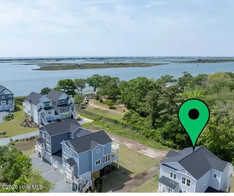 52 Pier View Ct, Hampstead, NC 28443