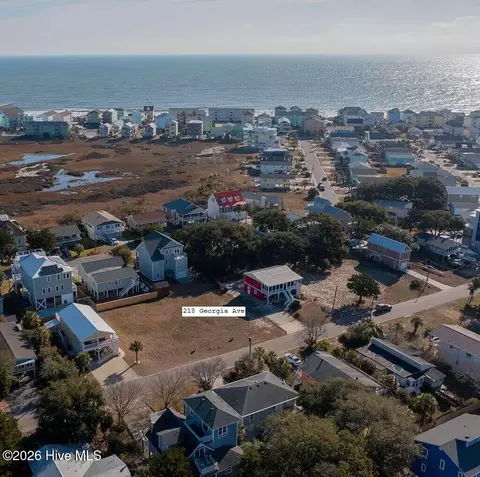 218 Georgia Ave, Carolina Beach, NC 28428