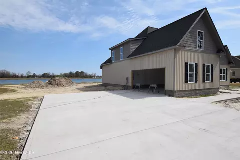 5911 Mante Dr, Grifton, NC 28530