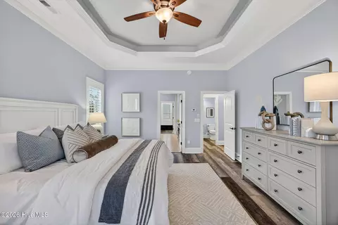 Bedroom - 5010 Dockside Dr, Wilmington, NC 28409 photo 3 of 7