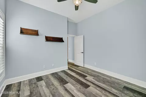 Bedroom - 5010 Dockside Dr, Wilmington, NC 28409 photo 6 of 7