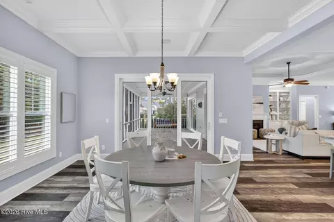 Dining - 5010 Dockside Dr, Wilmington, NC 28409 photo 5 of 6