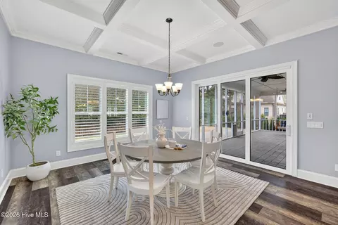 Dining - 5010 Dockside Dr, Wilmington, NC 28409 photo 6 of 6