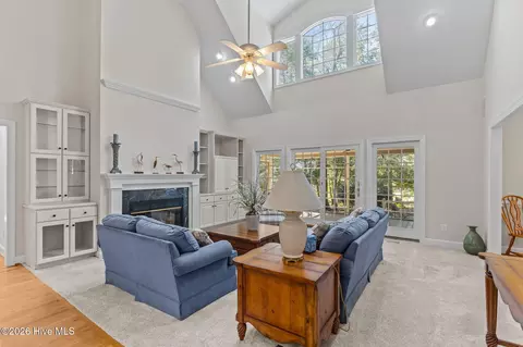Living - 121 Oakleaf Dr, Pine Knoll Shores, NC 28512 photo 1 of 1