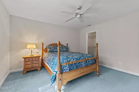 Bedroom - 121 Oakleaf Dr, Pine Knoll Shores, NC 28512 photo 3 of 6