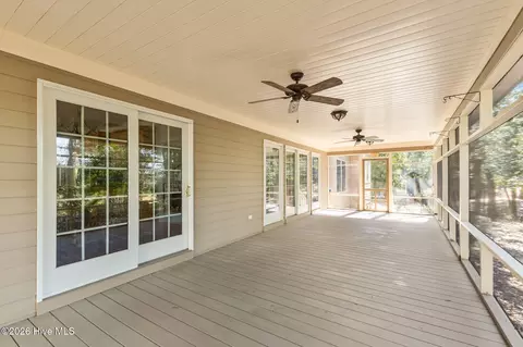 Exterior - 121 Oakleaf Dr, Pine Knoll Shores, NC 28512 photo 5 of 7