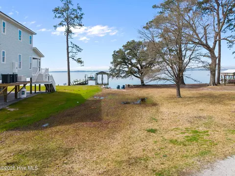Exterior - 755 Breezy Shore Rd, Bath, NC 27808 photo 9 of 9