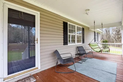 Exterior - 755 Breezy Shore Rd, Bath, NC 27808 photo 6 of 9
