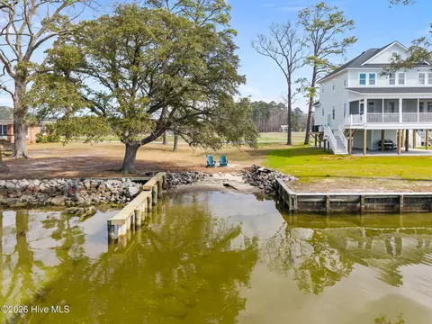 Exterior - 755 Breezy Shore Rd, Bath, NC 27808 photo 8 of 9