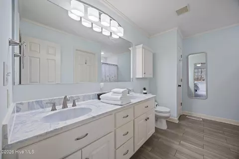Bath - 755 Breezy Shore Rd, Bath, NC 27808 photo 1 of 5