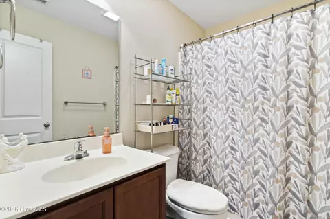 Bath - 140 Pine Cove Rd, New Bern, NC 28562 photo 2 of 4