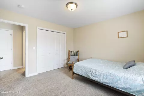 Bedroom - 140 Pine Cove Rd, New Bern, NC 28562 photo 4 of 6