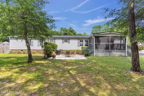 3469 Tarpon Ct SE, Bolivia, NC 28422