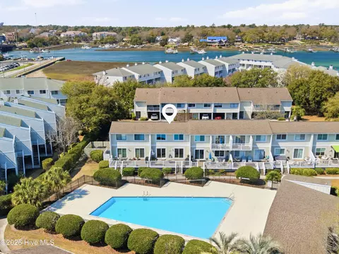133 Driftwood Ct, Wrightsville Beach, NC 28480