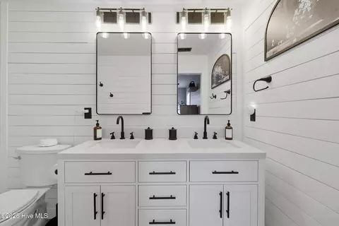 Bath - 105 Juniper Dr, Camden, NC 27921 photo 4 of 5