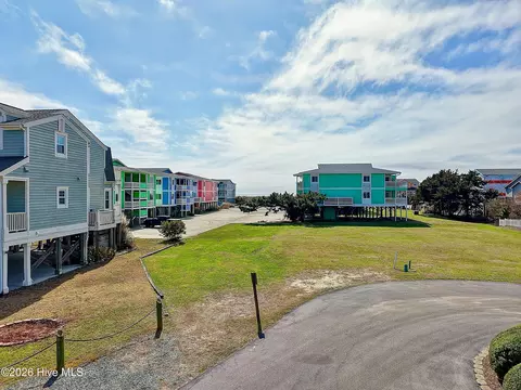 1062 Tide Ridge Dr, Holden Beach, NC 28462