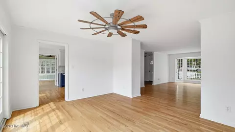 Living - 42 Pinebrook Dr, Pinehurst, NC 28374 photo 4 of 5