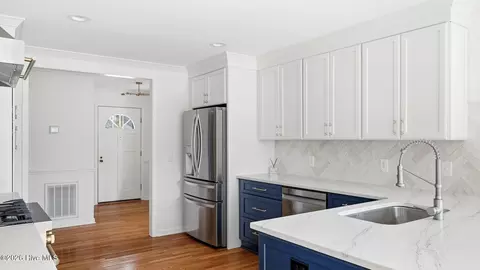 Entry Way - 42 Pinebrook Dr, Pinehurst, NC 28374 photo 1 of 1