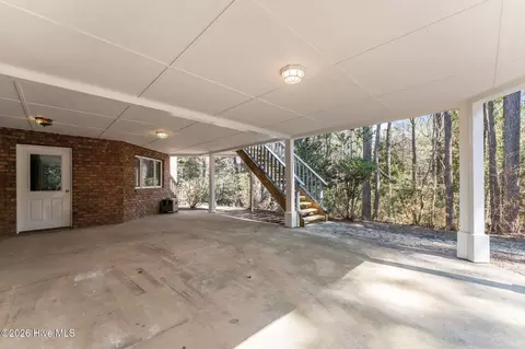 Exterior - 22 Lochmere Dr, Pinehurst, NC 28374 photo 7 of 16