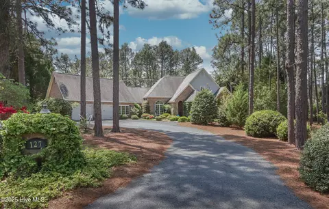127 Sakonnet Trl, Pinehurst, NC 28374