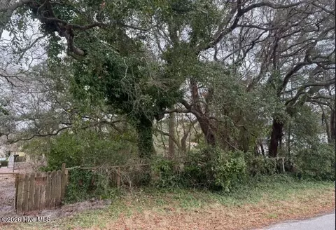 1629 Kennedy St SW, Ocean Isle Beach, NC 28469
