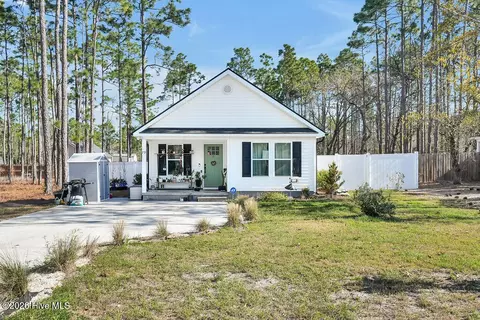 79 S Fayetteville Rd S, Southport, NC 28461