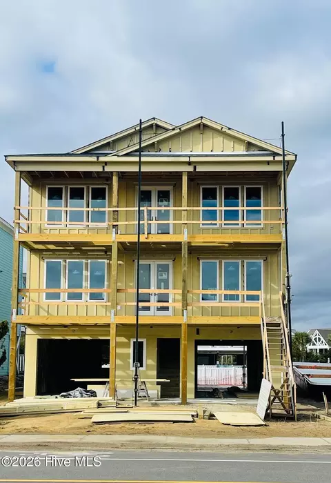 342 Ocean Blvd W, Holden Beach, NC 28462