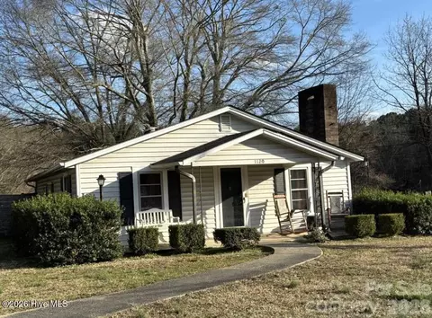 1120 N Main St, Troy, NC 27371