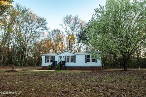 330 Boyd Lake Rd, Hamlet, NC 28345 photo 7