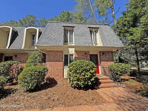 190 Palmetto Rd # 21, Pinehurst, NC 28374