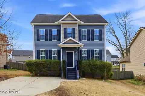 308 Chamberlain Dr, Clayton, NC 27527