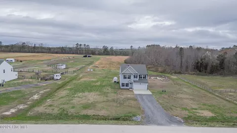 130 Ballance Farms Dr, Moyock, NC 27958