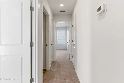 Entry Way - 32 E Farley Rd #64, Hampstead, NC 28443 photo 4 of 7