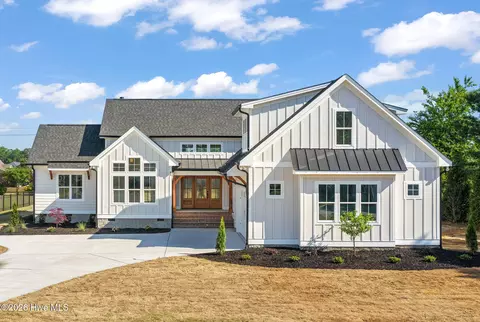 85 Constitution Ave, Smithfield, NC 27577