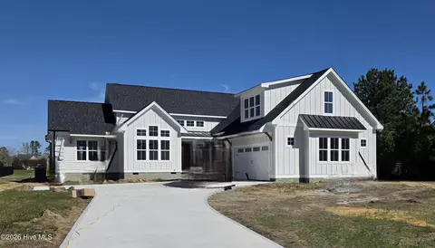 85 Constitution Ave, Smithfield, NC 27577