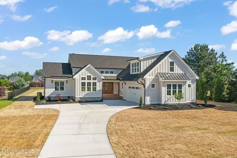 85 Constitution Ave, Smithfield, NC 27577